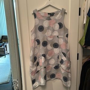 Luca Vanucci sleeveless Italian linen dress. Light gray/pastel. Large